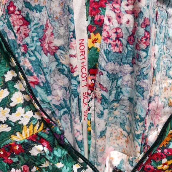 Vintage 80s Victorian Floral Dress with Lace Size Small Handmade 36" Bust - Picture 14 of 16